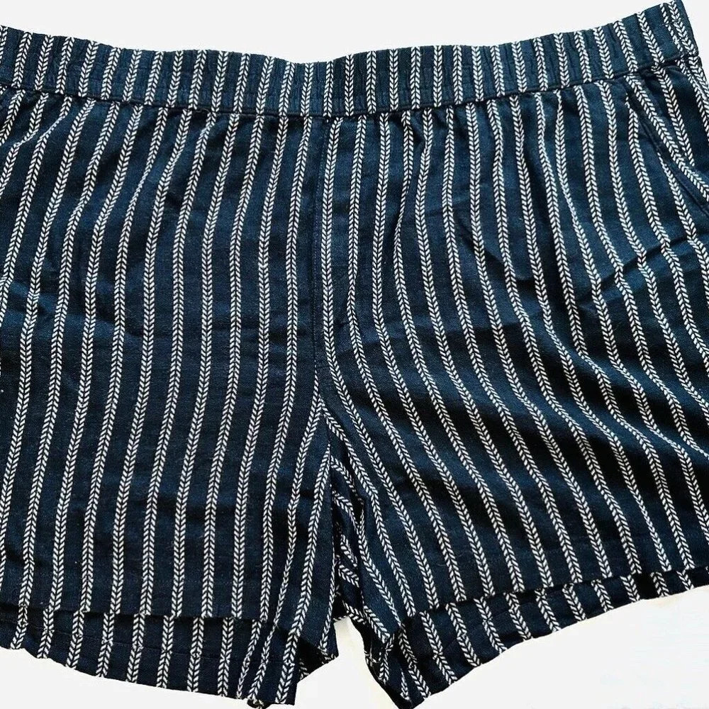 NWT SONOMA Women High Rise Pockets Ultra Waistband Striped Shorts Plus Size 4X - Picture 1 of 5